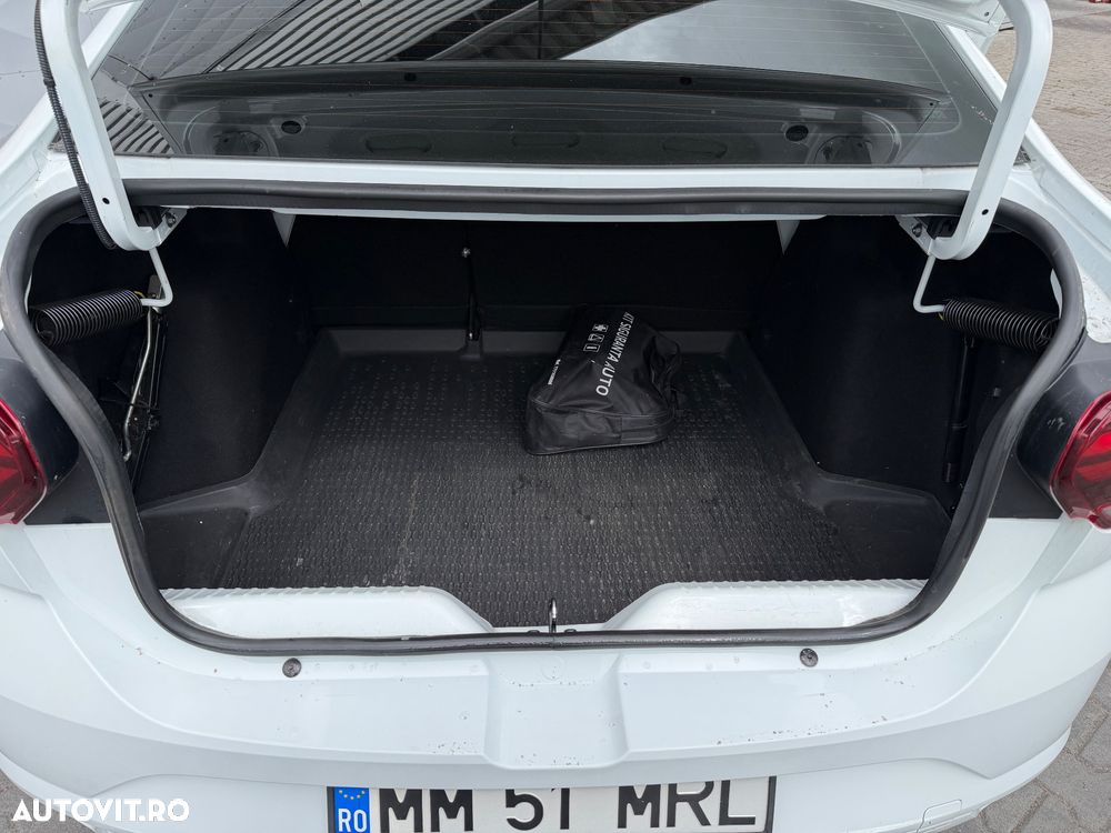 Dacia Logan - 6