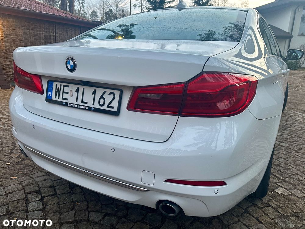 BMW Seria 5 520d xDrive Luxury Line - 27