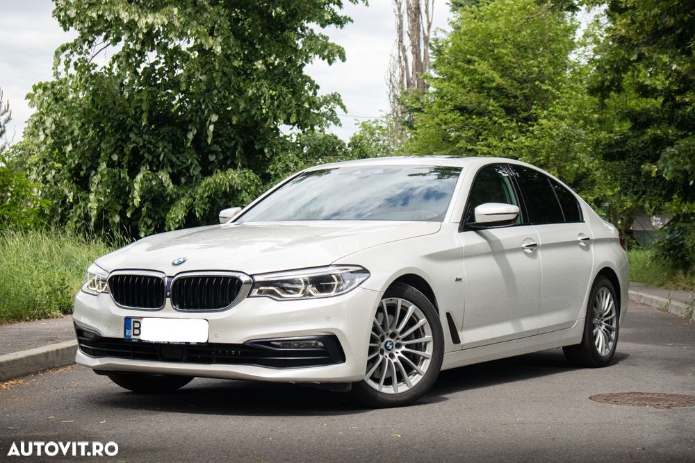 BMW Seria 5 530d xDrive Aut. Luxury Line - 1