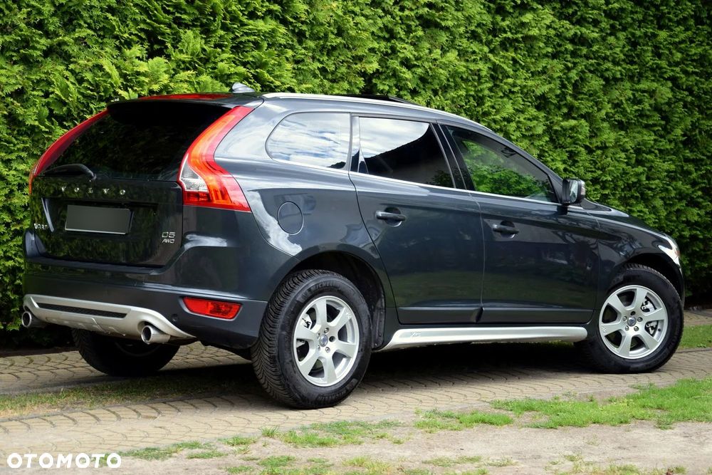 Volvo XC 60 D5 AWD RDesign - 10