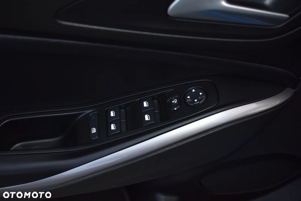 Opel Grandland X 1.5 D Start/Stop Automatik Design Line - 23