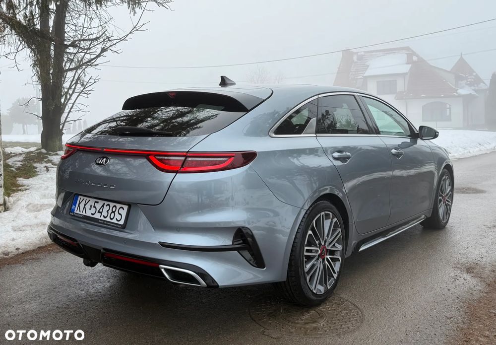 Kia ProCeed 1.4 T-GDI OPF GT LINE - 10