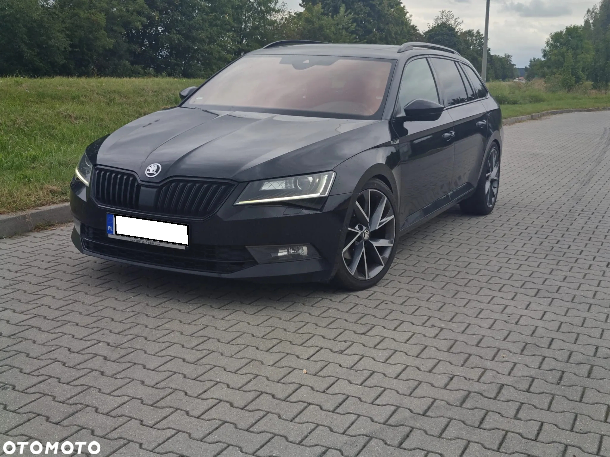 Skoda Superb 2.0 TDI 4x4 DSG SportLine - 33