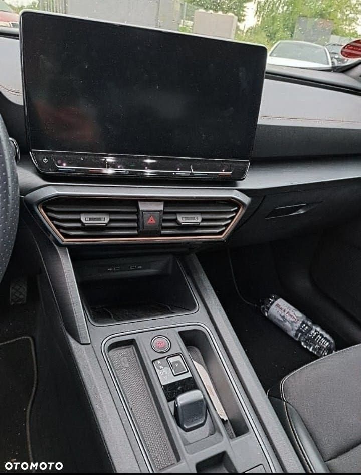 Cupra Formentor 1.5 eTSI mHEV DSG - 36