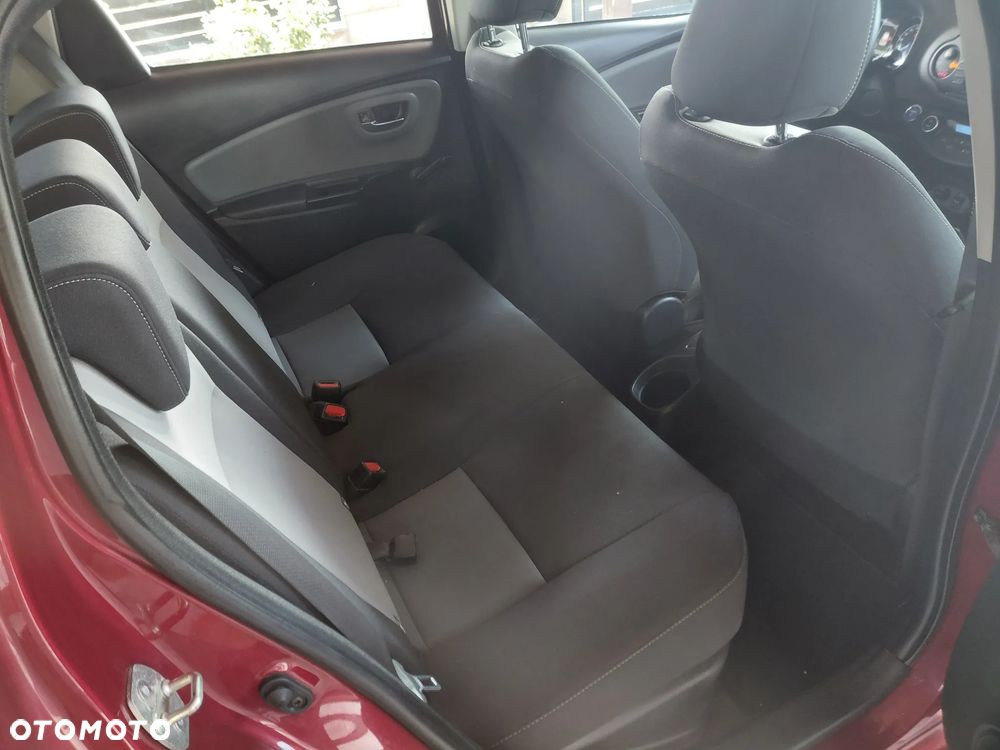 Toyota Auris - 13