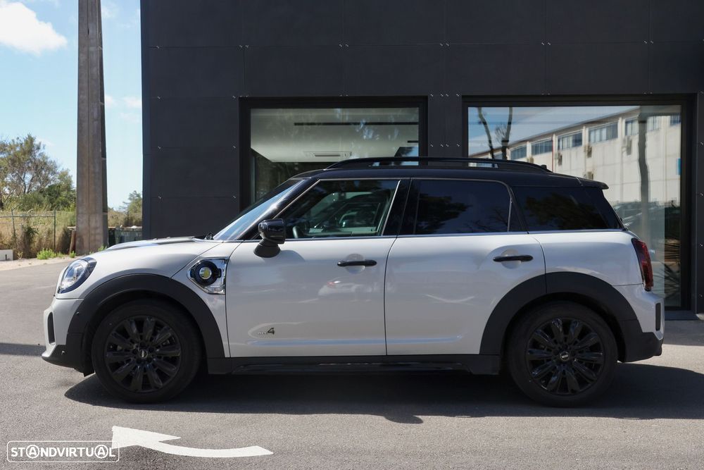 MINI Countryman Cooper SE ALL4 Auto - 3