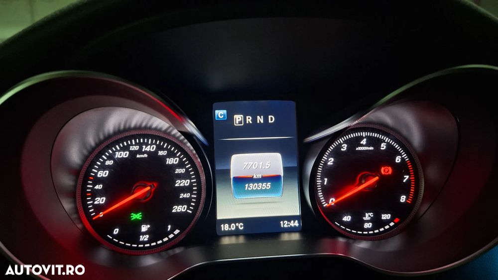 Mercedes-Benz C - 9