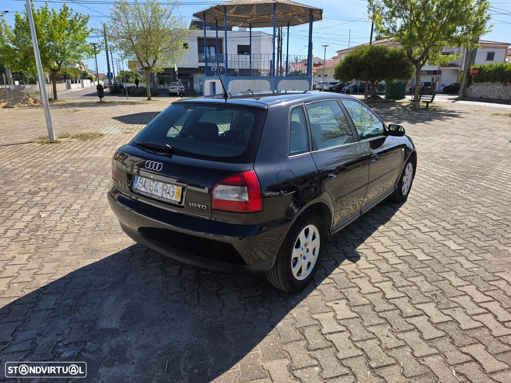Audi A3 1.9 TDI Attraction - 25