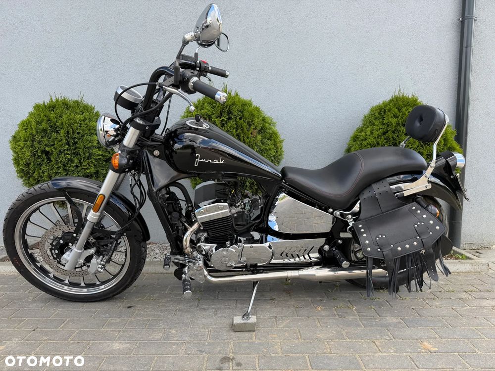 Junak M16 - 37