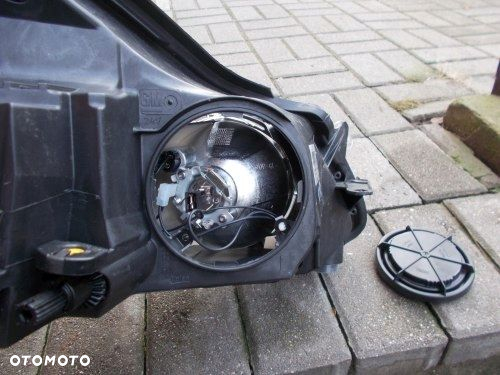 LAMPA PRZEDNIA LEWA OPEL CORSA D 06-11 ORYGINAŁ EUROPA 93189357 - 11