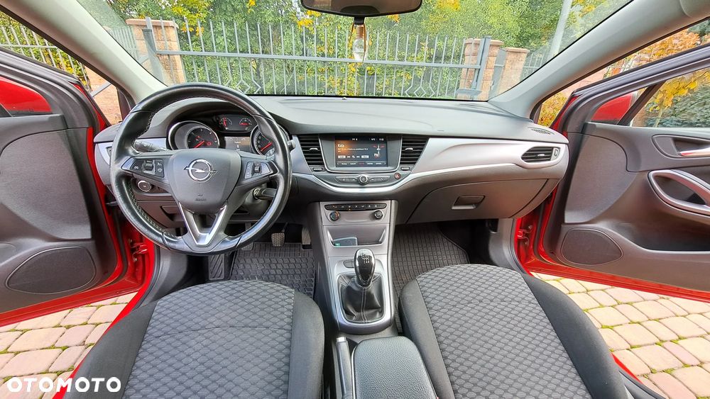 Opel Astra IV 1.6 CDTI Enjoy - 11