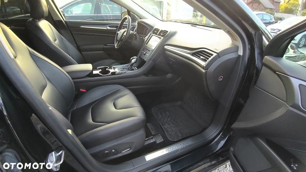 Ford Mondeo 2.0 TDCi STart-Stopp PowerShift-Aut Titanium - 10