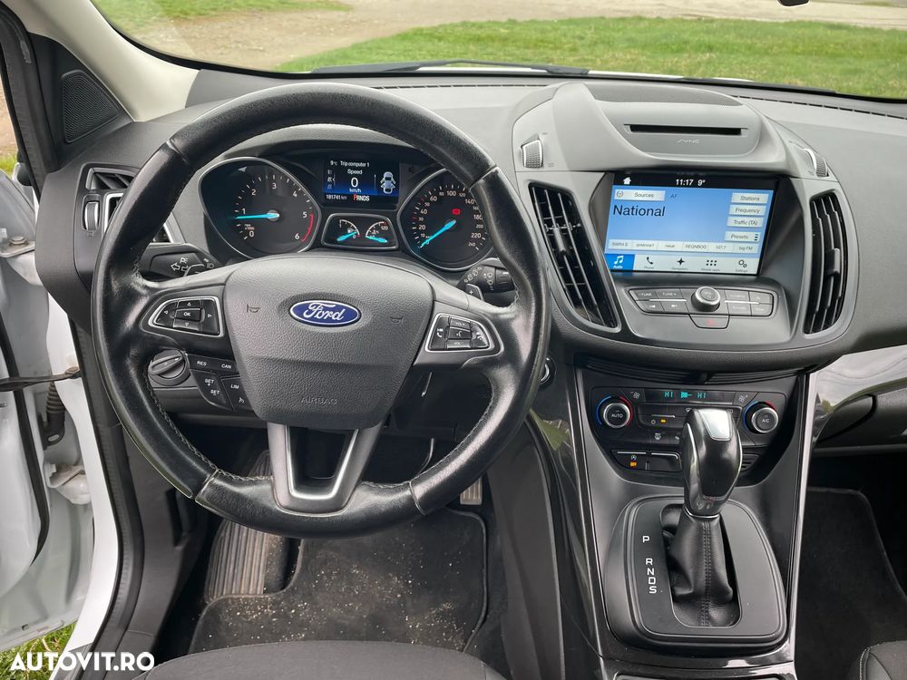 Ford Kuga 2.0 TDCi 4x4 Aut. Titanium - 7