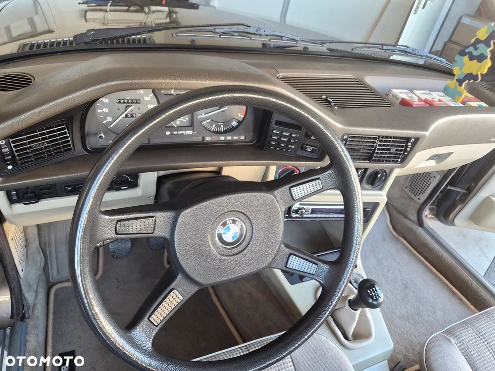 BMW Seria 5 - 11