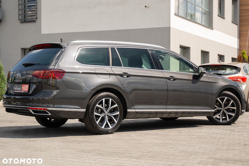 Volkswagen Passat 2.0 TDI SCR Highline DSG - 13