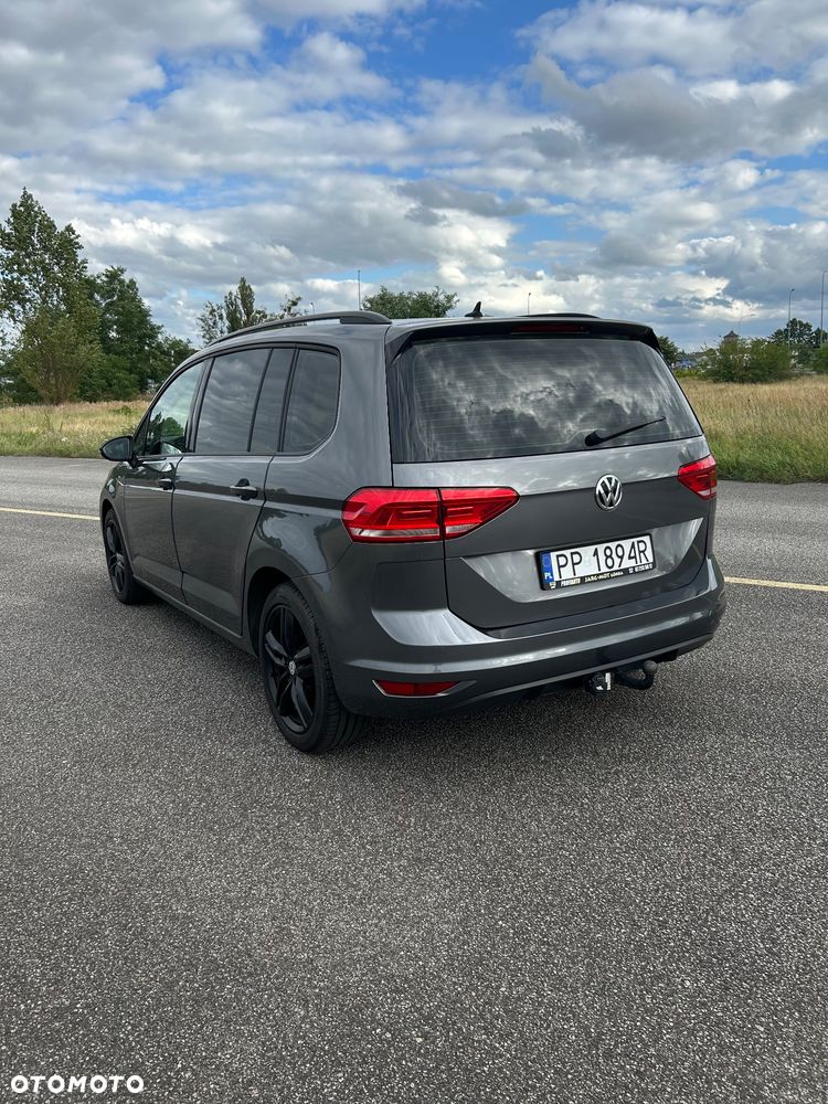 Volkswagen Touran 1.6 TDI SCR (BlueMotion Technology) DSG Comfortline - 4