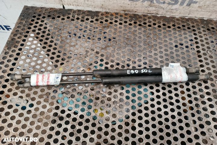 Amortizor capota motor BMW Seria 3 E90 [2004 - 2010] Sedan 320i AT (1 - 1