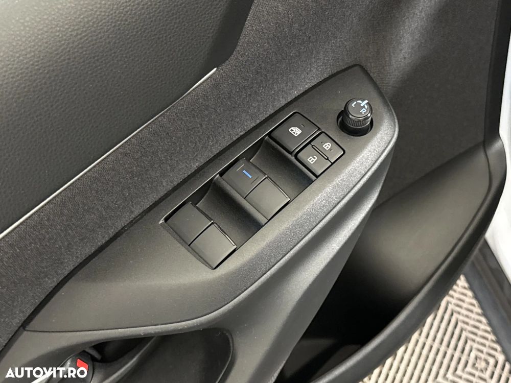 Toyota Yaris - 15