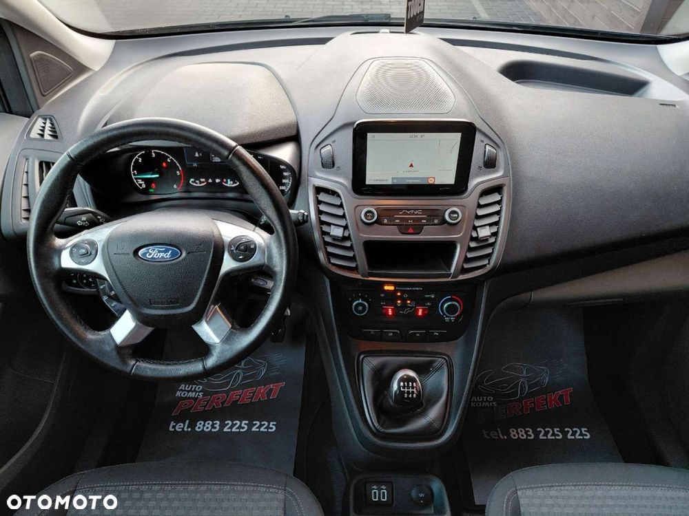 Ford Transit Connect - 19