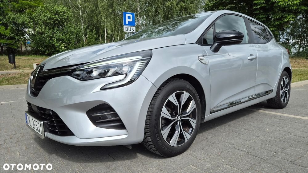 Renault Clio - 1