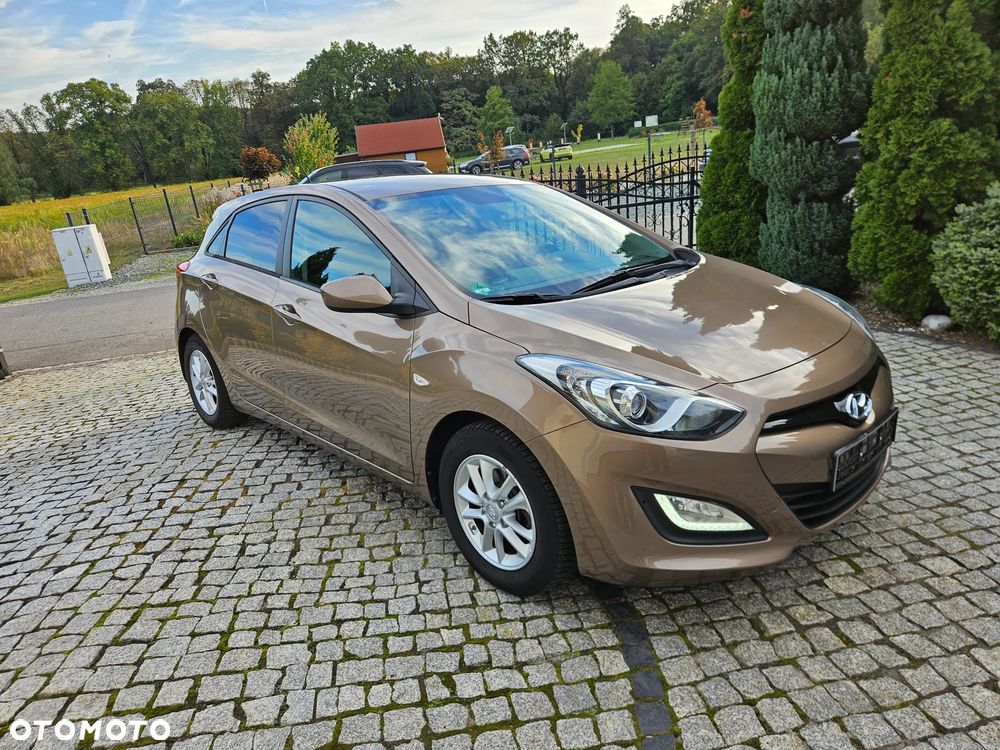 Hyundai i30 - 21