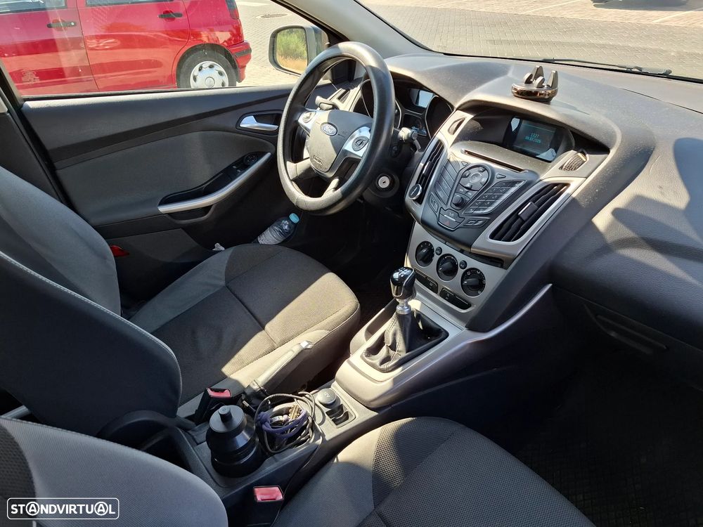Ford Focus SW 1.6 TDCi Trend Easy Econetic - 10