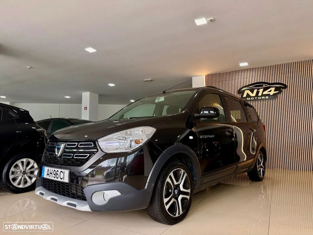 Dacia Lodgy 1.3 TCe Stepway 7L - 12
