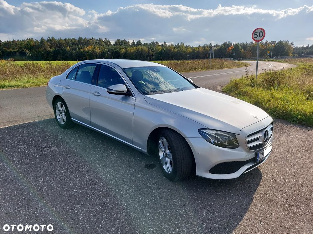 Mercedes-Benz Klasa E 220 d 9G-TRONIC Avantgarde - 2