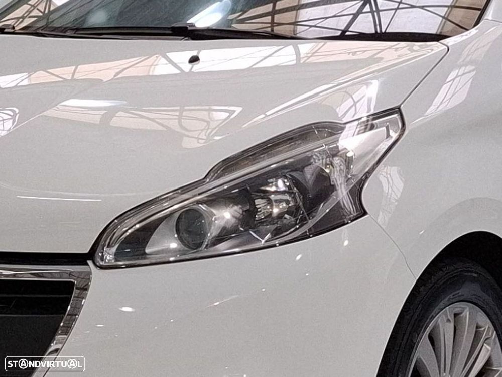 Peugeot 208 1.2 PureTech Active - 16