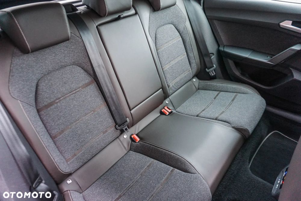 Seat Leon 1.5 eTSI Xcellence DSG - 31