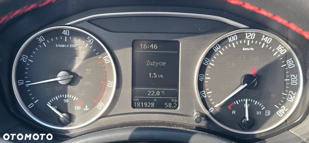 Skoda Octavia 1.6 Ambiente - 5