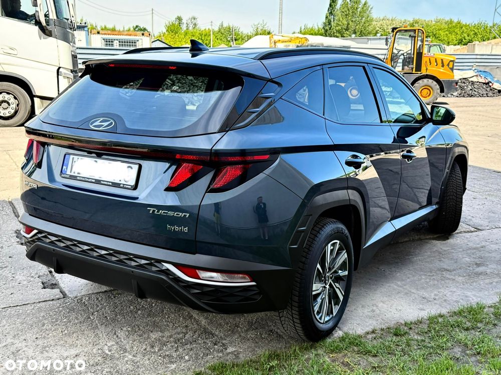 Hyundai Tucson 1.6 T-GDi HEV Executive 4WD - 27