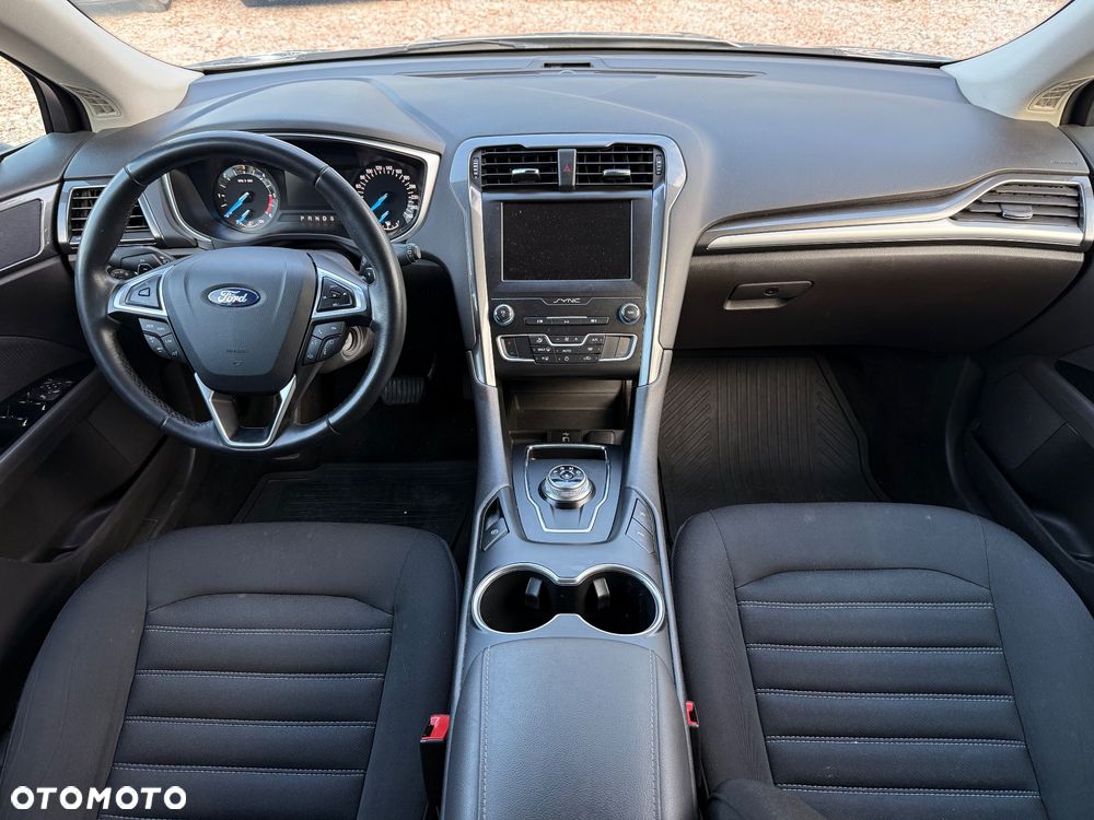 Ford Mondeo - 15