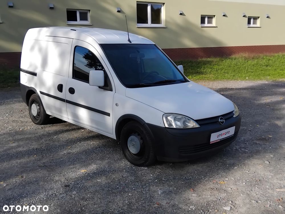 Opel Combo - 24