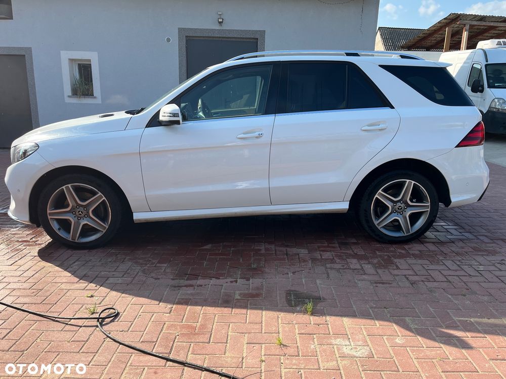 Mercedes-Benz GLE - 5