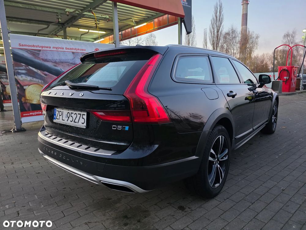 Volvo V90 Cross Country D5 SCR AWD Ocean Race - 4