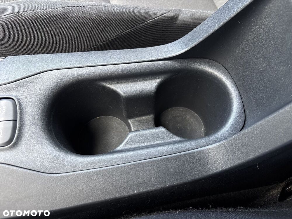 Toyota Corolla 1.8 Hybrid Active - 32