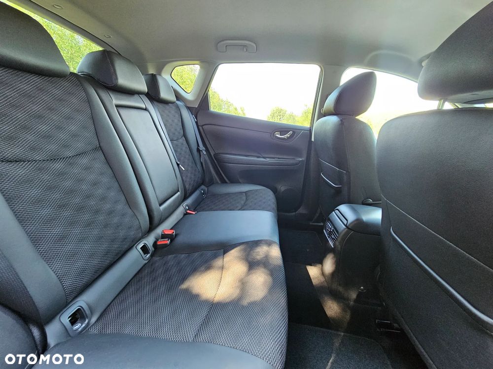 Nissan Pulsar 1.2 DIG-T Tekna EU6 - 31