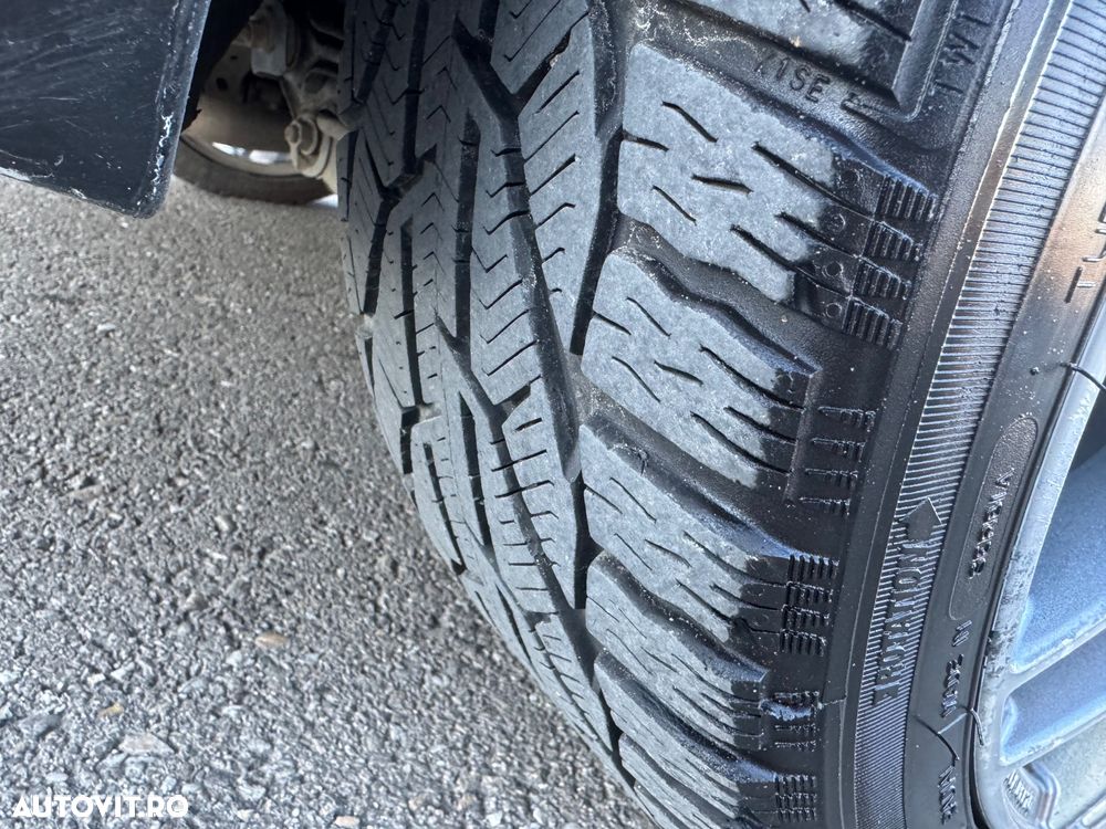 BMW Seria 3 320d DPF Edition Fleet Sport - 14