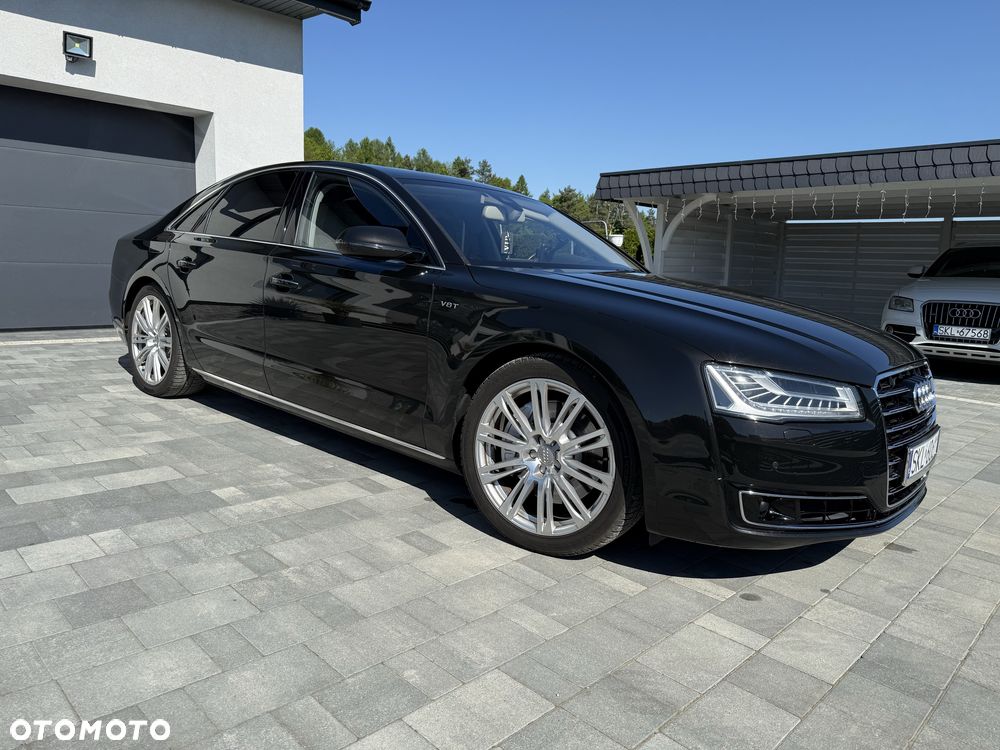 Audi A8 - 4