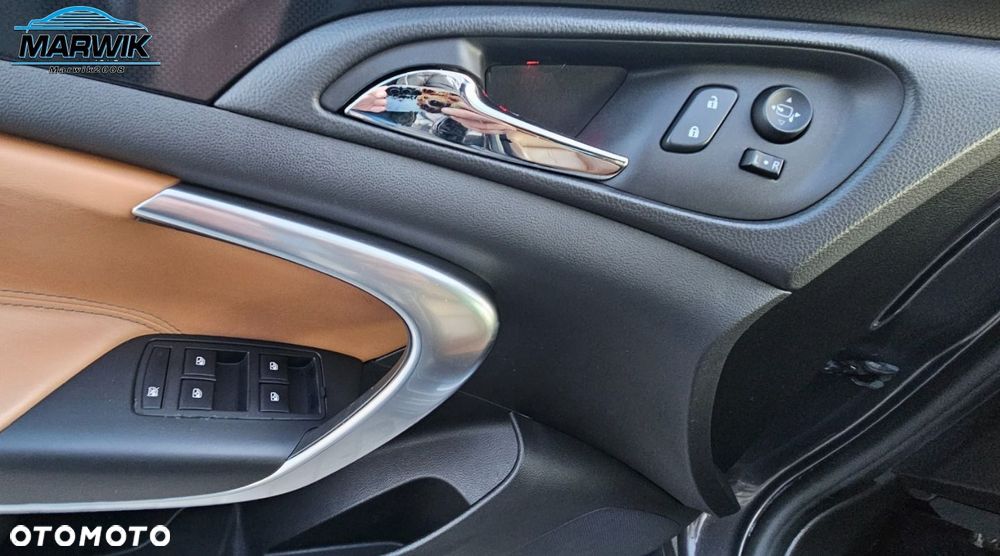 Opel Insignia - 37
