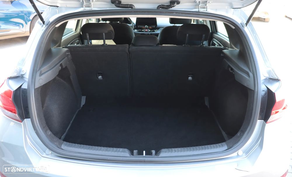 Hyundai i30 1.0 T-GDI 48V-Hybrid Trend - 37