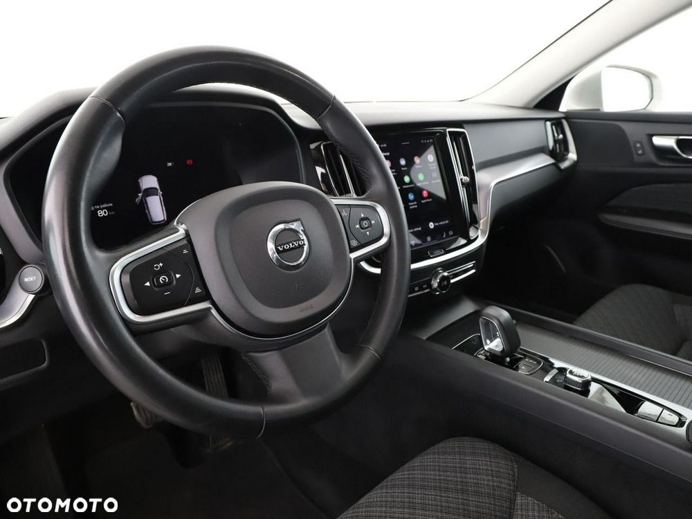 Volvo V60 B4 D Core - 15