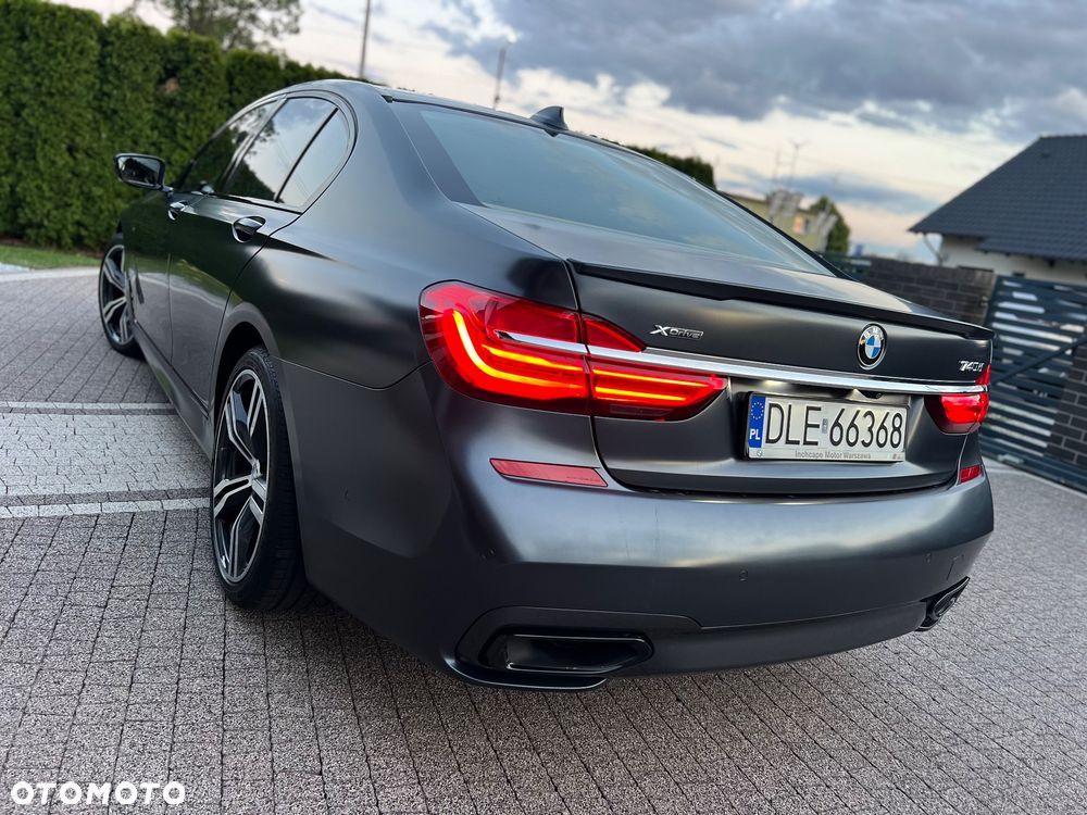 BMW Seria 7 740d xDrive - 24