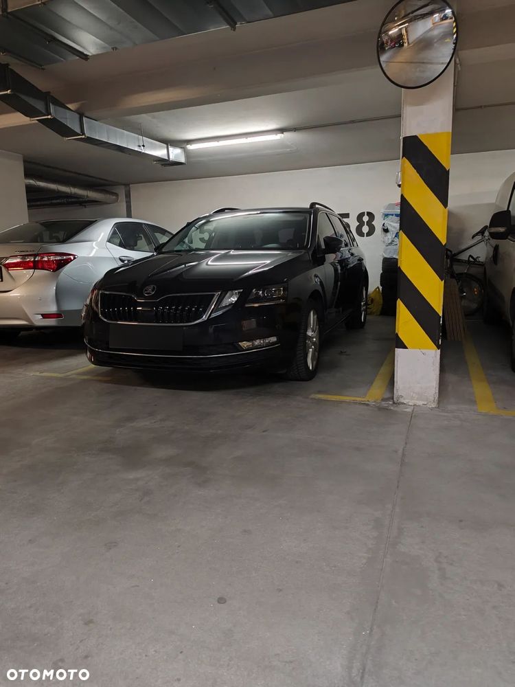 Skoda Octavia 2.0 TDI SCR Ambition - 15