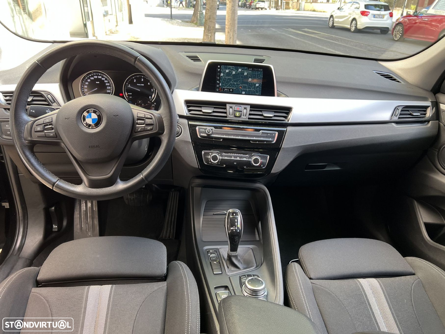 BMW X1 18 d sDrive Auto - 6