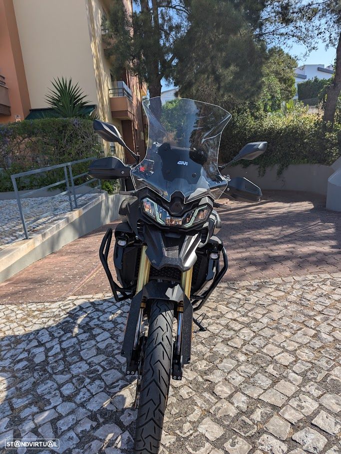 Voge 900DSX Black Knight - 3