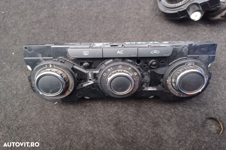 Comanda AC 3T0820047AF 5HB009752 3T0820047AF 5HB009752 Skoda Octavia - 2