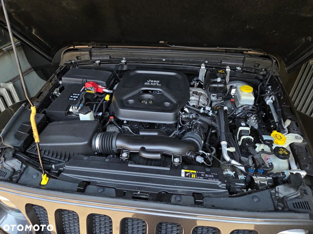 Jeep Wrangler Unlimited GME 2.0 Turbo Sahara - 28