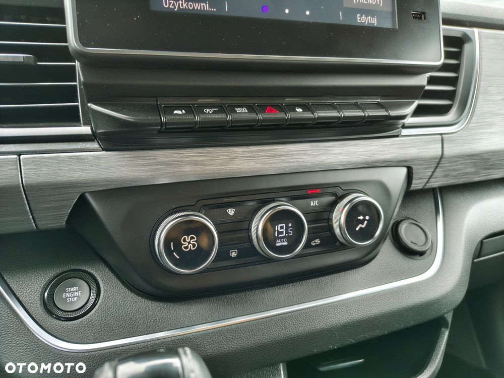 Renault Trafic - 24